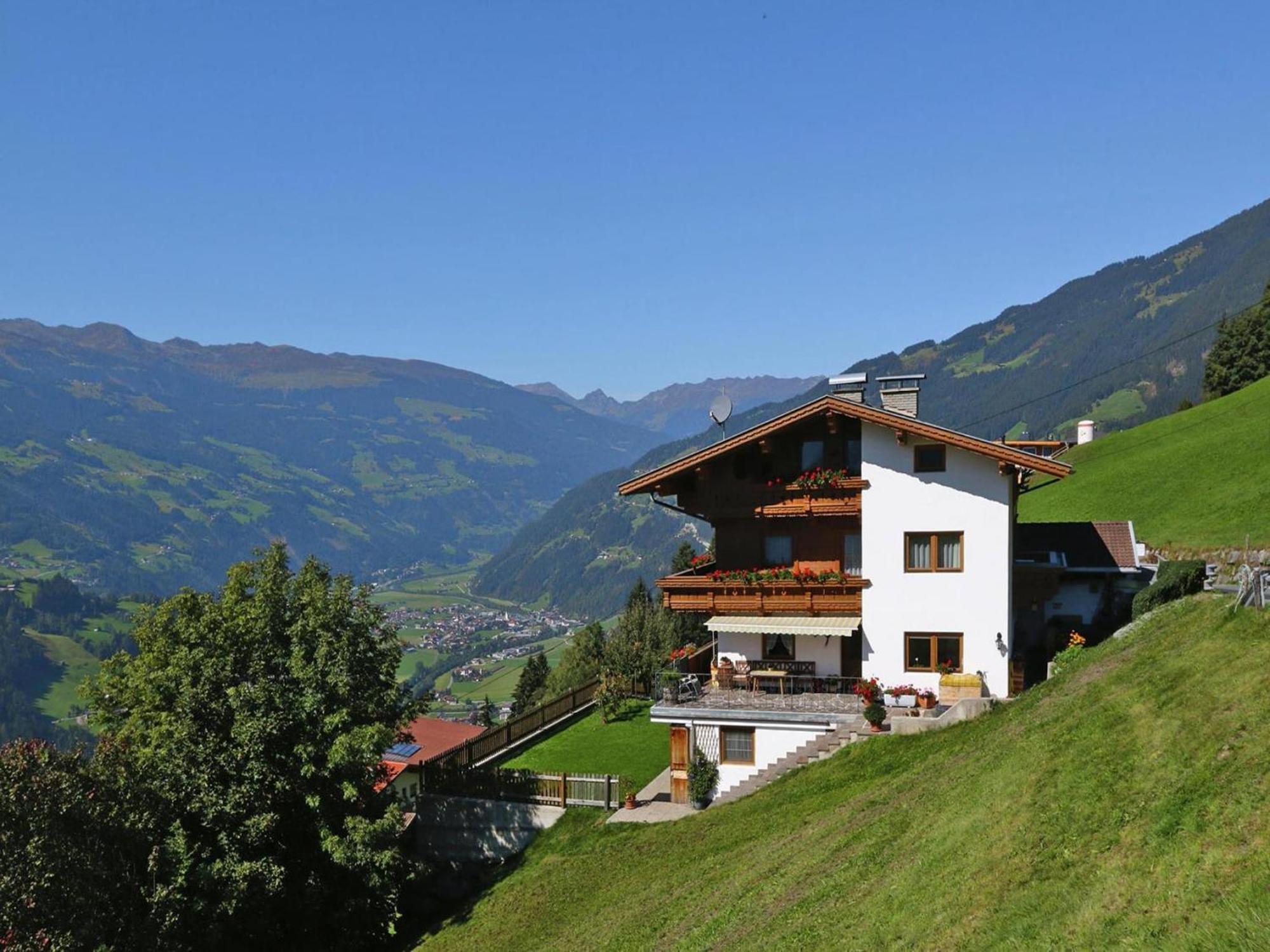 Apartment In Hippach Im Zillertal In The Mountains Muhlen  Buitenkant foto