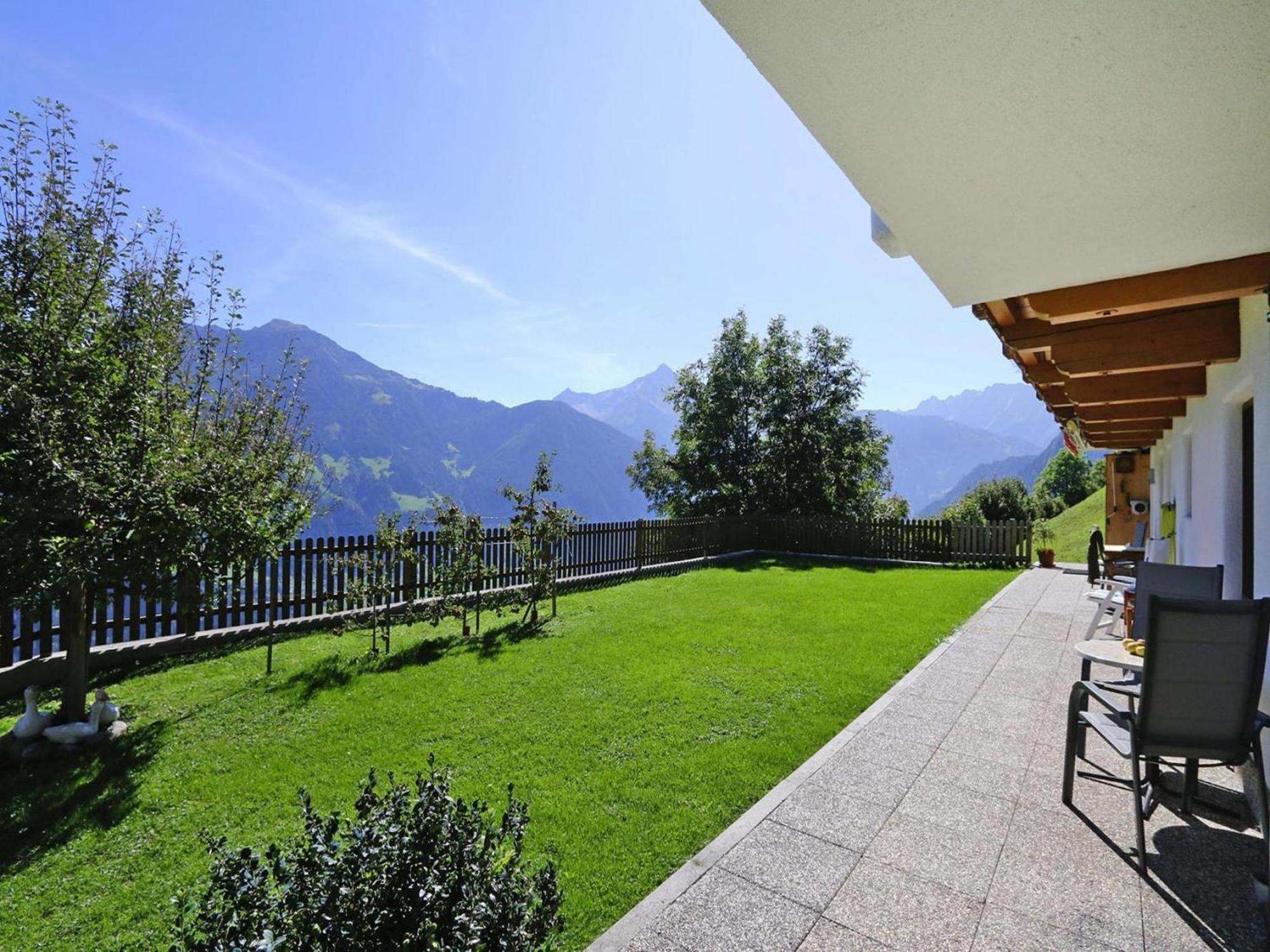 Apartment In Hippach Im Zillertal In The Mountains Muhlen  Buitenkant foto